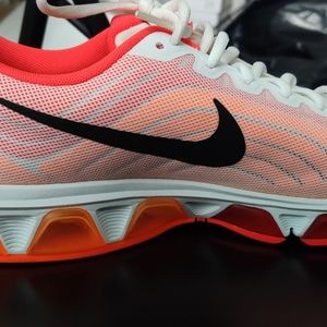 Nike Air Max Orange and pink